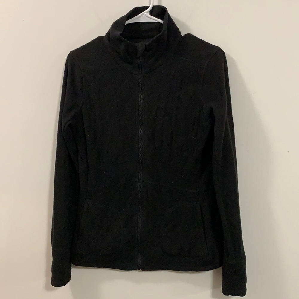 90 Degree Zip up Sweater 2 zipper pockets Size S